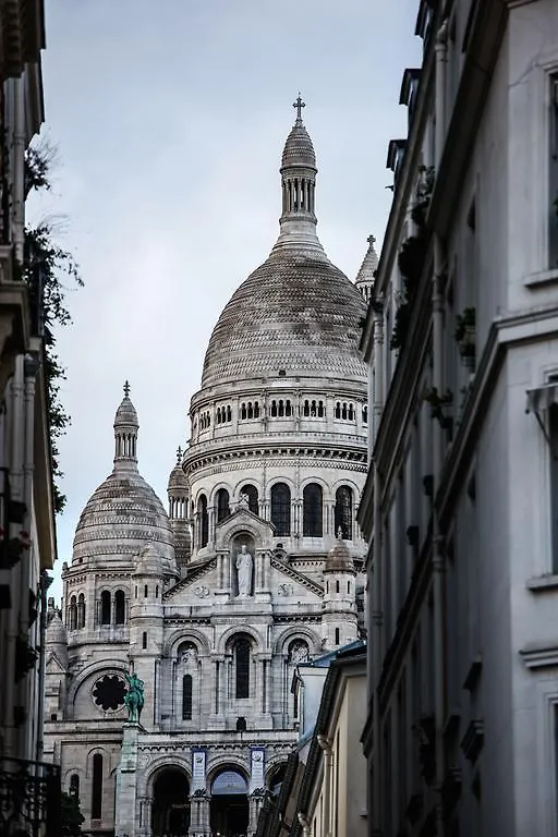 아파트 Montmartre Renoir